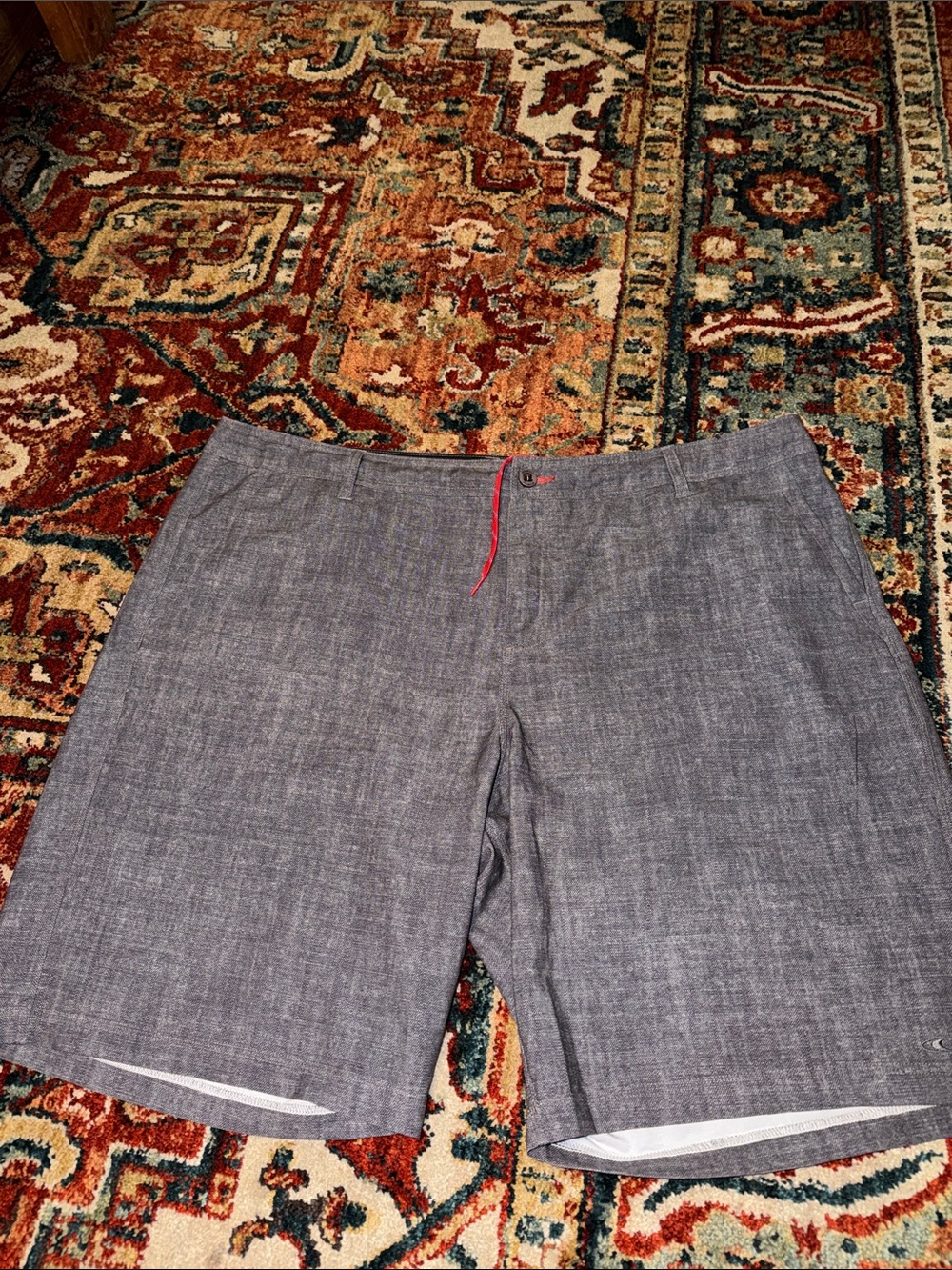 O'Neill Men's Gray Flat Front Shorts with Red Drawcord